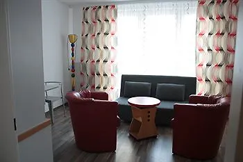 Apartment Checkvienna - *