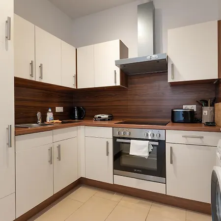 Zentral Und Ruhig Bei Schoenbrunn Apartmán *