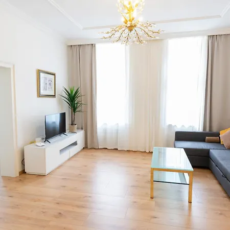Apartment Belvedere Palace *