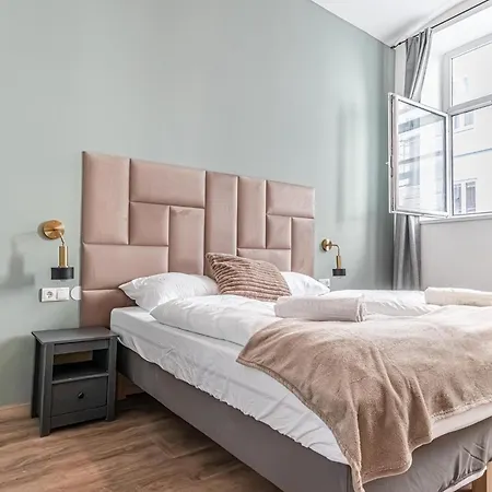 Kingbed 1br With Ensuite Washer & Smart Tv