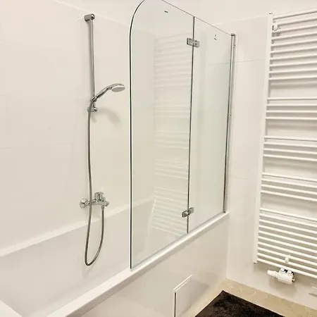 Classy 60 M2 - Free Parking Apartment