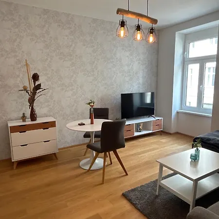 Central 10 * Wien