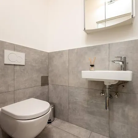 Cozy 5min To Center By Hm Apartment *