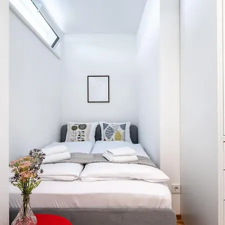 Cozy 5min To Center By Hm