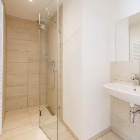 Apartment Symphony 38 - Modern Loft With Terrace And Grill In Location