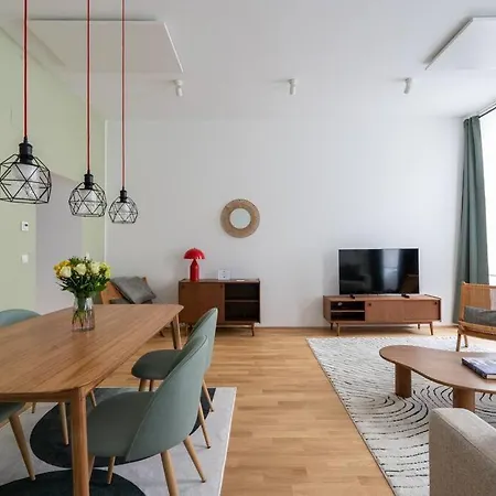 Apartment Vogue 2br Suite, Near Pulse By Hm *