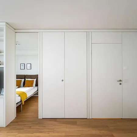 Apartment Hm • New Studio By Wu & Messe Wien