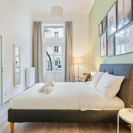 2 Bed I 82 M2 I Comfy I 160 Mbit Wifi Apartamento