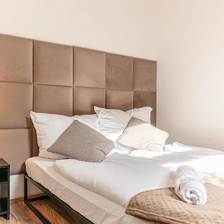 Friendly 2br Apt-near U6 Station Am Schoepfwerk Vienna