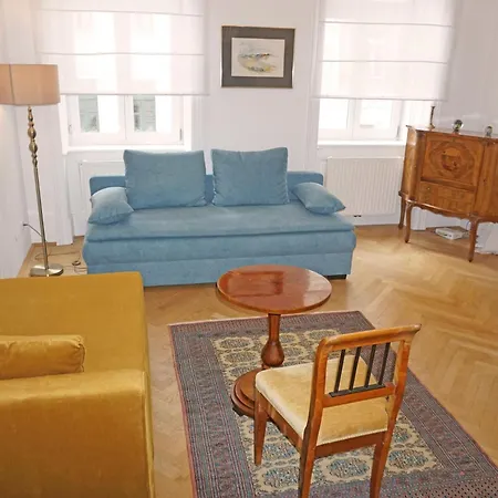 Apartment Am Sobieskiplatz By Interhome Vienna