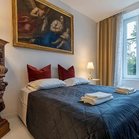 Antikes Und Luxurioeses Mit Sauna Vienna