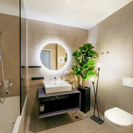 Alpenluxus Presents Kaiser - Rooftop Pool & Underground Car Park * Vienna