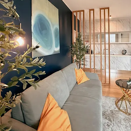 Apartment Alpenluxus Presents Kaiser - Rooftop Pool & Underground Car Park Vienna