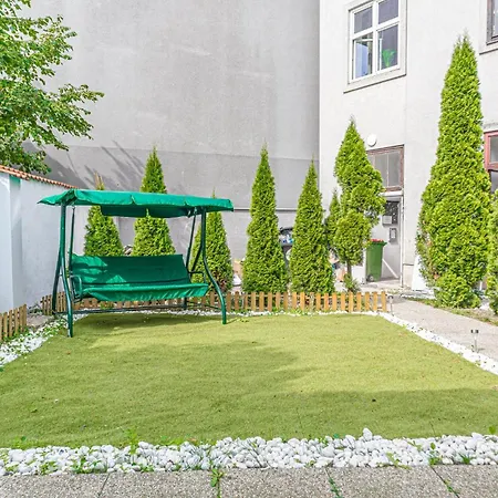 Welcoming 1br Apt- Near U6 Station Am Schoepfwerk * Vienna