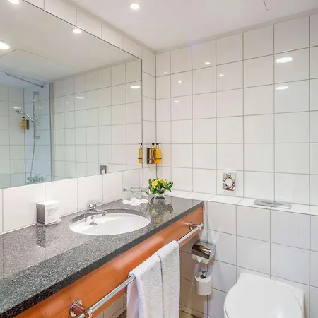 Hotell Courtyard By Marriott Schoenbrunn Wien