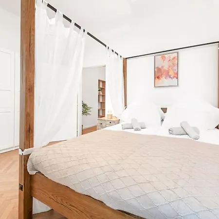 Apartment Cozy In Quiet Location, Fast Train Station 100m Away, Contactless Check-in Vienna