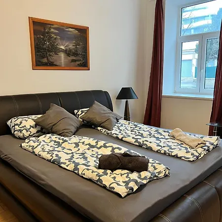 Apartment Neat 1br Apt. Simmering - Ideal For Longstays