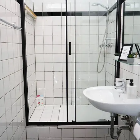 Nook Near Hauptbahnhof Apartment