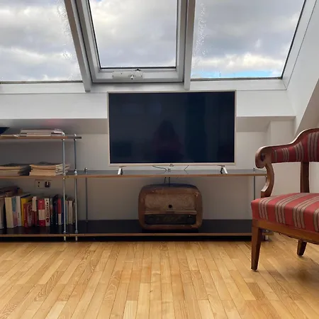 360 View Loft 3 Apartment *