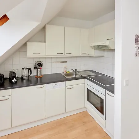 Central Kreuzgasse Apartment Vienna