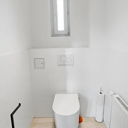 Terrace - 75 M² - Near Wiener Stadthalle Appartamento
