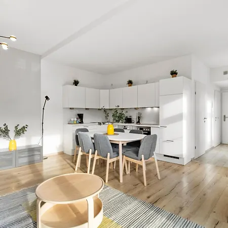 Terrace - 75 M² - Near Wiener Stadthalle *