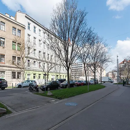 Zentral Und Ruhig Bei Schoenbrunn Apartmán *