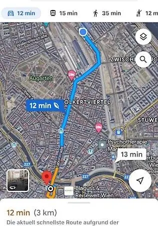 Geri's 20 Naehe Prater Apartment *