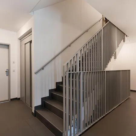 Apartment Schoenes Mit Garten Und Tiefgarage *