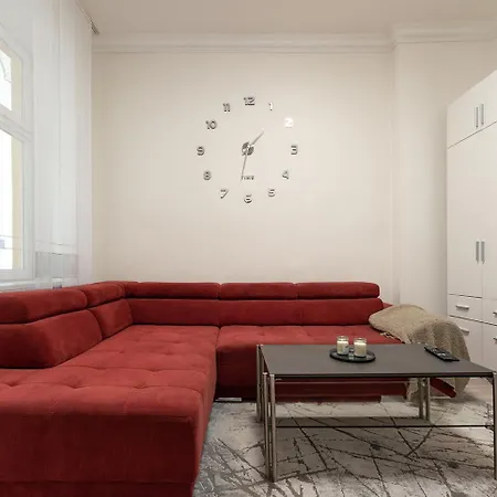 Neu, Renoviert Und Ruhig, 20 Minuten Ins Zentrum * Vienna