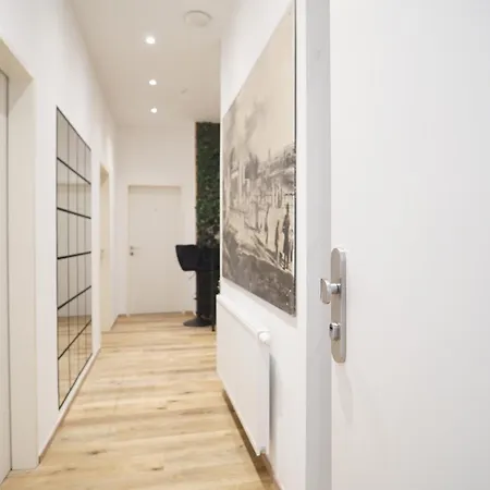 Stylisch, Neu Und Modern - Zwischen Schoenbrunn Und Dem Zentrum *