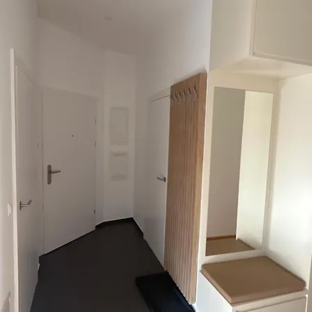 Apartment Central 10