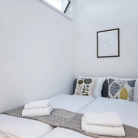 Apartment Cozy 5min To Center By Hm