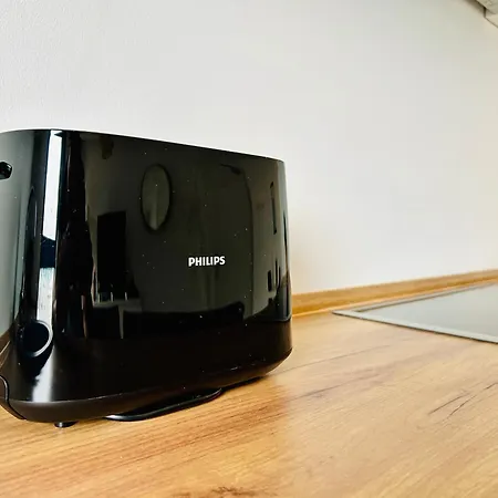 Apartmán Modern With Balcony & Free Parking - Nearby Metro *
