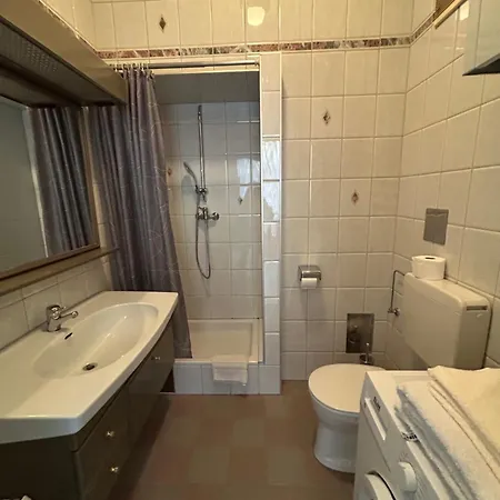 Reiner Apartment *