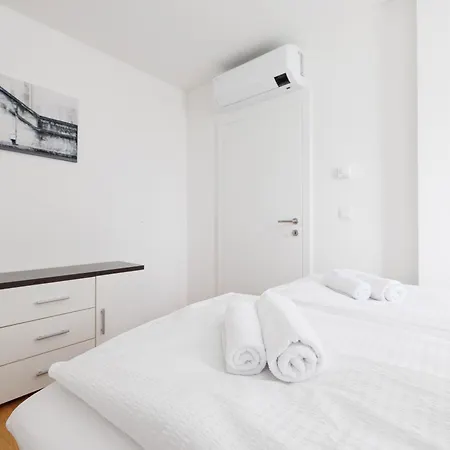 Symphony 38 - Modern Loft With Terrace And Grill In Location Vienna
