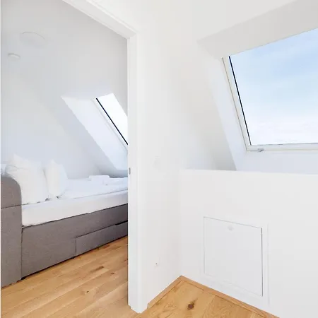 Symphony 38 - Modern Loft With Terrace And Grill In Location