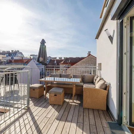 Apartment Symphony 38 - Modern Loft With Terrace And Grill In Location