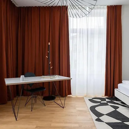 Artful 1br Suite, Nearby By Hm
