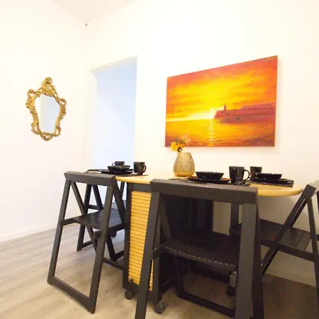 Homestay Zx Triple In Meidling Vienna