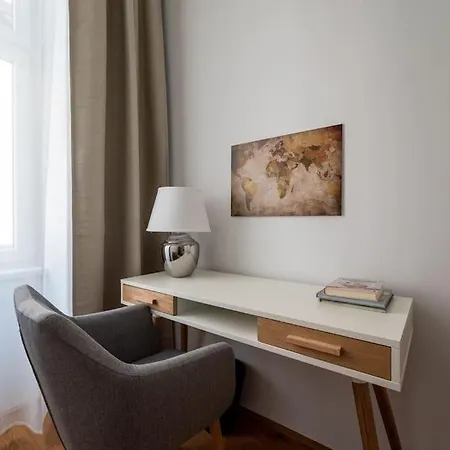 1br Oasis With Easy Access By Hm