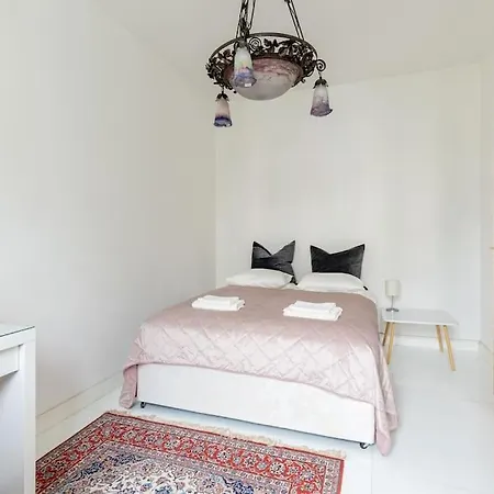 Apartment Antikes Und Luxurioeses Mit Sauna *