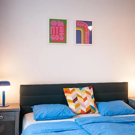 Big 2rooms In Center Apartment *
