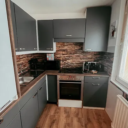 Stadthalle 19 Apartman Bécs