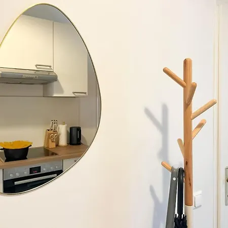 Cozy & 2 Bedroom Vienna