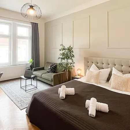 Cozy & 2 Bedroom Apartment Vienna