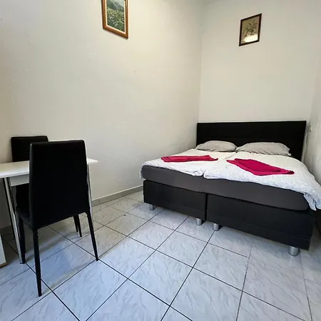 Affordable 3br Apt. Near Meidling Station Vienna