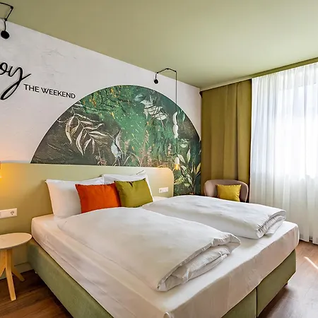 The Weekend 4*
