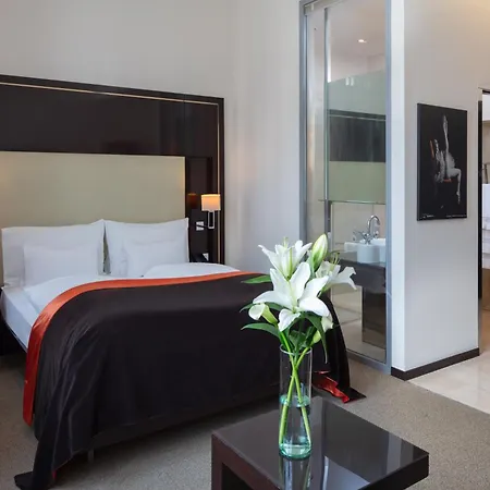 Hotel The Levante Parliament A Design 4*