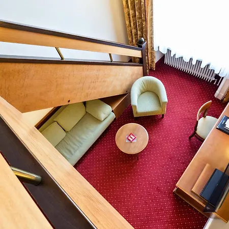Hotel Austria Trend Schloss Wilhelminenberg 4*